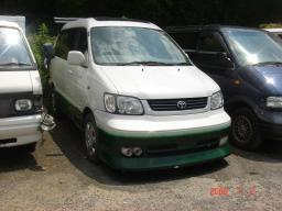 Toyota Noah  picture