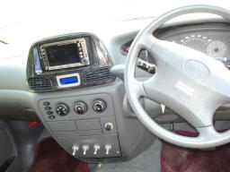 Toyota Noah  picture