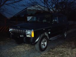 Chrysler Cherokee 