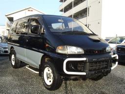 Mitsubishi DELICA SPACE GEAR Exceed1 picture