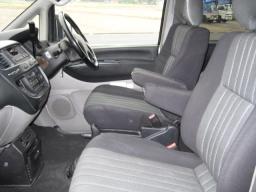 Mitsubishi DELICA SPACE GEAR Chamonix picture