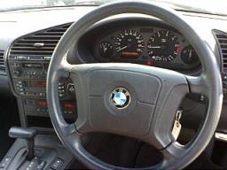 BMW 318i  picture