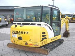 Schaeff Mini Excavator HR 12 picture