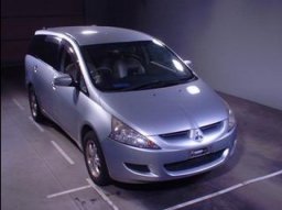 Mitsubishi GRANDIS 