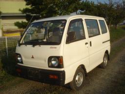 Mitsubishi Minicab