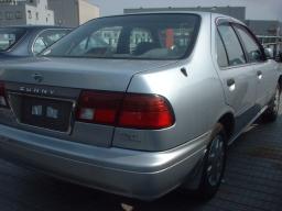 Nissan Sunny SUPER SALOON picture
