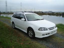 TOYOTA Caldina