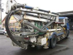 Hino ponp truck  picture