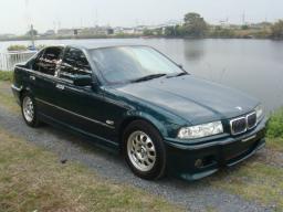 BMW 318i 
