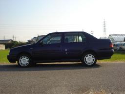VolksWagen VENTO （ＰREVIA)