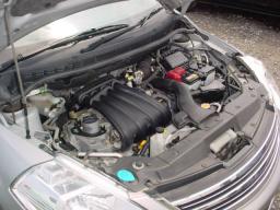 Nissan TIIDA AXIS picture