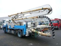 Mitsubishi fuso ponp truck picture