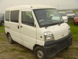 Mitsubishi Mini Cab VAN picture