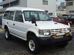 Mitsubishi Pajero GE KICK UP ROOF