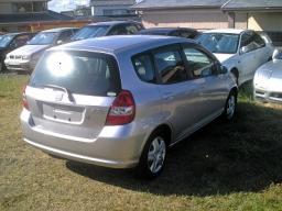 Honda Fit A picture