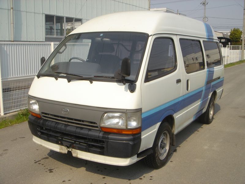 Toyota HIACE VAN