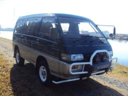 Mitsubishi Delica 