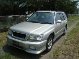 Subaru FORESTER 2.0 S