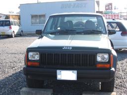 Chrysler Cherokee 