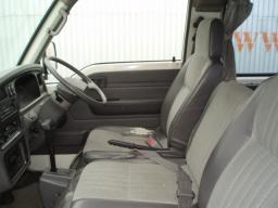 Nissan CARAVAN LARGE VAN picture