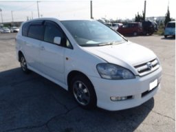 Toyota IPSUM 240S