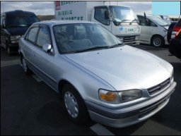 Toyota Corolla SE SALOON