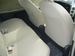 Toyota Vitz F picture