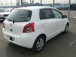 Toyota Vitz F picture
