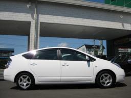 Toyota Prius S picture