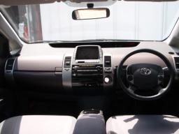 Toyota Prius new_grade picture