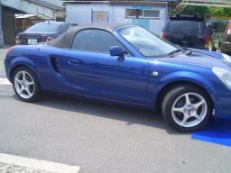 Toyota MR-S Convertible picture