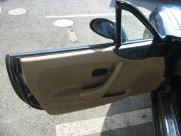 Mazda Roadster VS picture