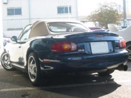 Mazda Roadster VS picture