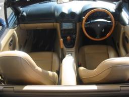 Mazda Roadster VS picture