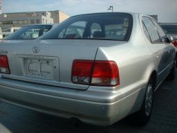 Toyota Camry H picture