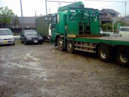 Hino Profia SELF LOADER WITH CRANE picture