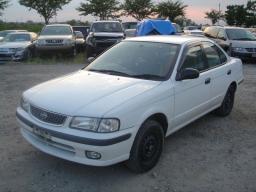 Nissan Sunny 