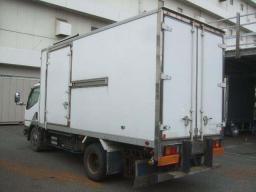 Mitsubishi Canter REFRIDGERATOR picture