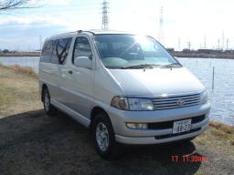 Toyota HIACE REGIUS 