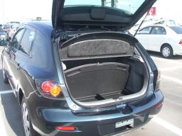 Mazda AXELA  picture