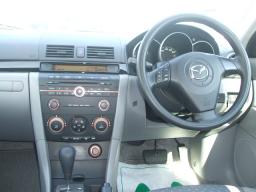 Mazda AXELA  picture