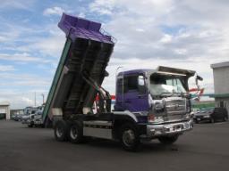 Nissan BIG SUM DUMP picture