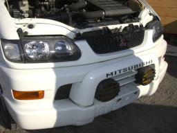 Mitsubishi DELICA SPACE GEAR XR picture