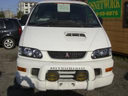 Mitsubishi DELICA SPACE GEAR XR picture