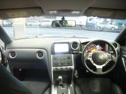 Nissan GT-R PREMIUM EDITION picture