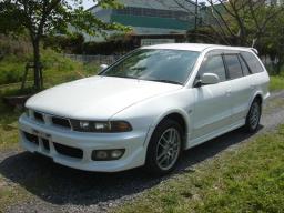 Mitsubishi LEGNUM