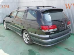 Toyota Caldina WAGON picture