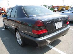 Mercedes-Benz C200 C-CLASS picture
