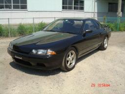 Nissan SKYLINE 