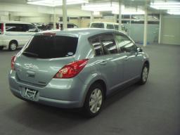 Nissan TIIDA 1500 picture